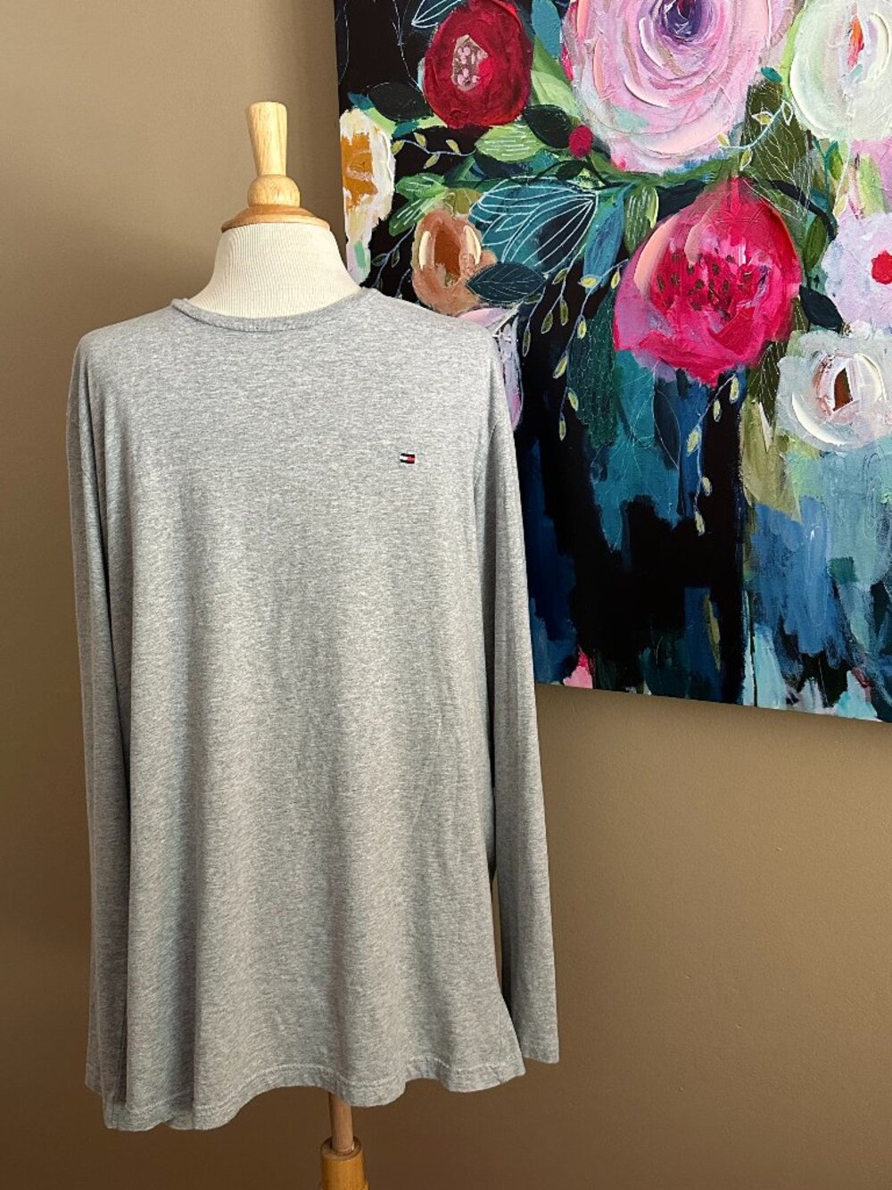 🇺🇸 Tommy Hilfiger Gray Long Sleeve Tee XL Flag Logo